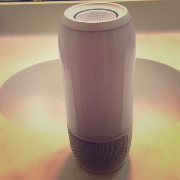 Jbl pulse 3. (Bluetooth speaker) - Picture 1 of 4